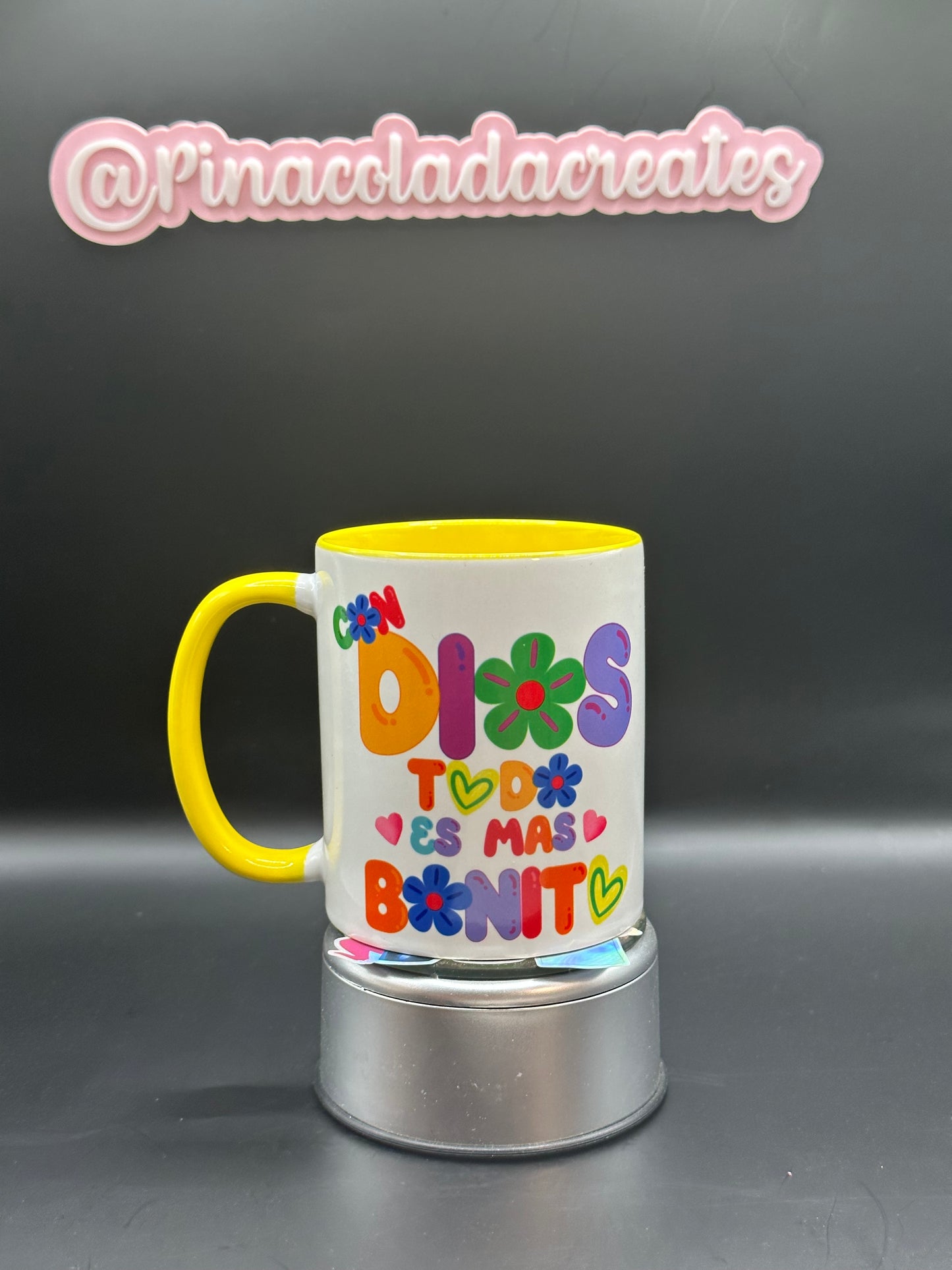 Con Dios Todo Es Mas Bonito Mug